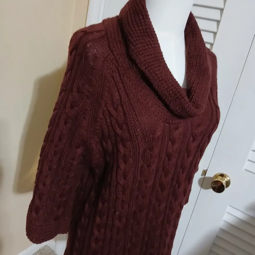 Coldwater Creek L (14/16) Maroon Cable Knit Cowl Neck Wool Blend Tunic Sweater